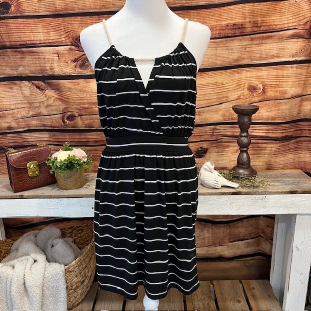 One Clothing Women Black/White Stripe Beach Halter Dress Size‎ S